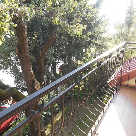 Apartament Vinny Dom *